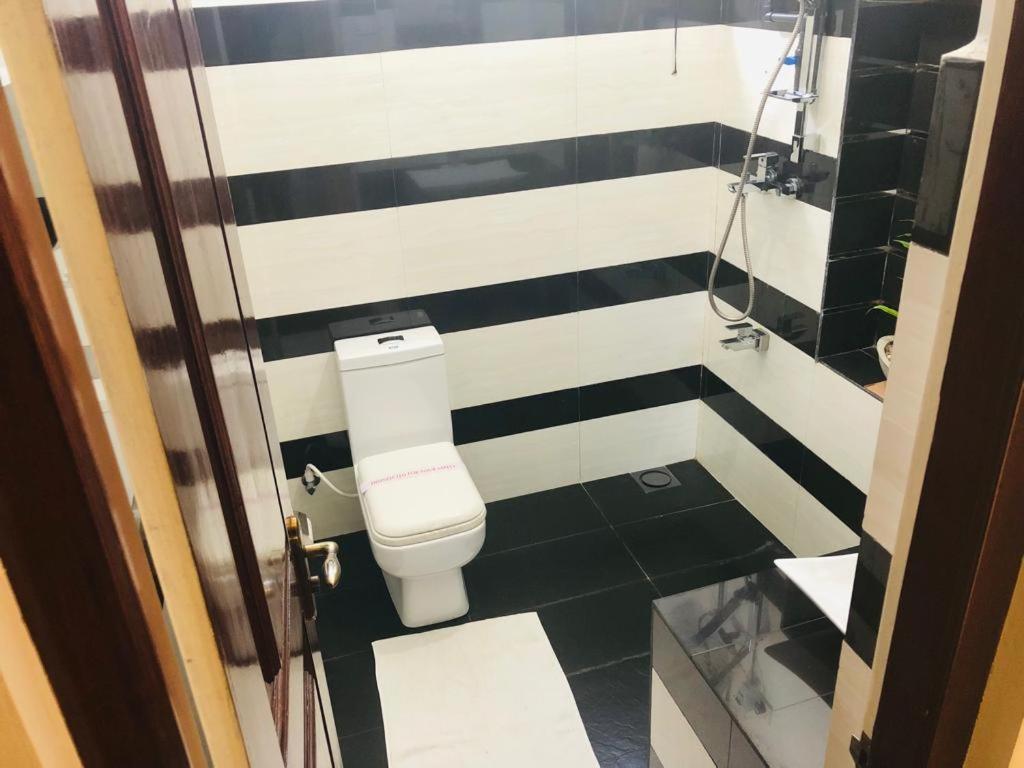 מלון Andora נוארה אליה מראה חיצוני תמונה
